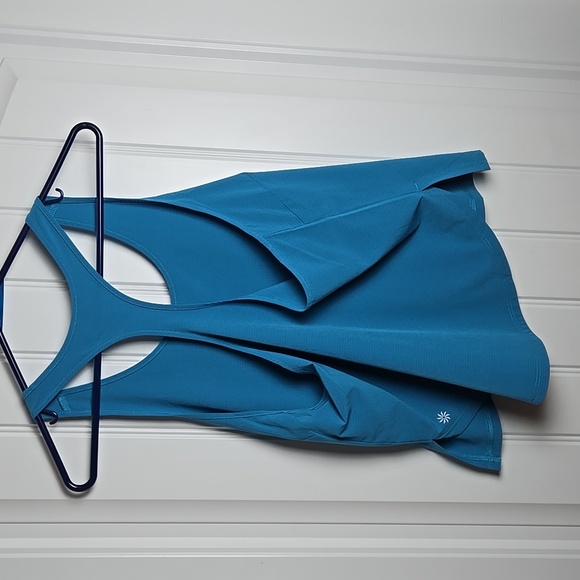 Athleta Navigate Tank  Size Medium and Large Color Pacific - Picture 5 of 8